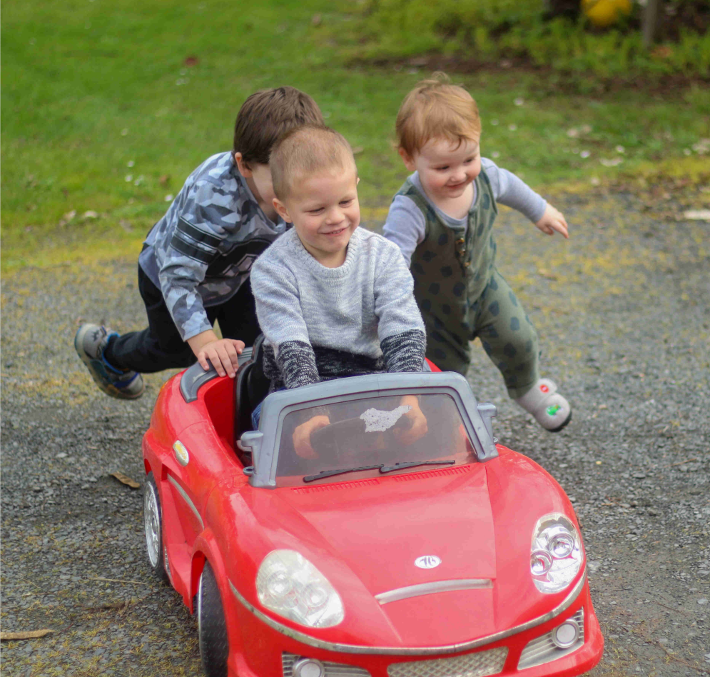tobbi kids toy car
