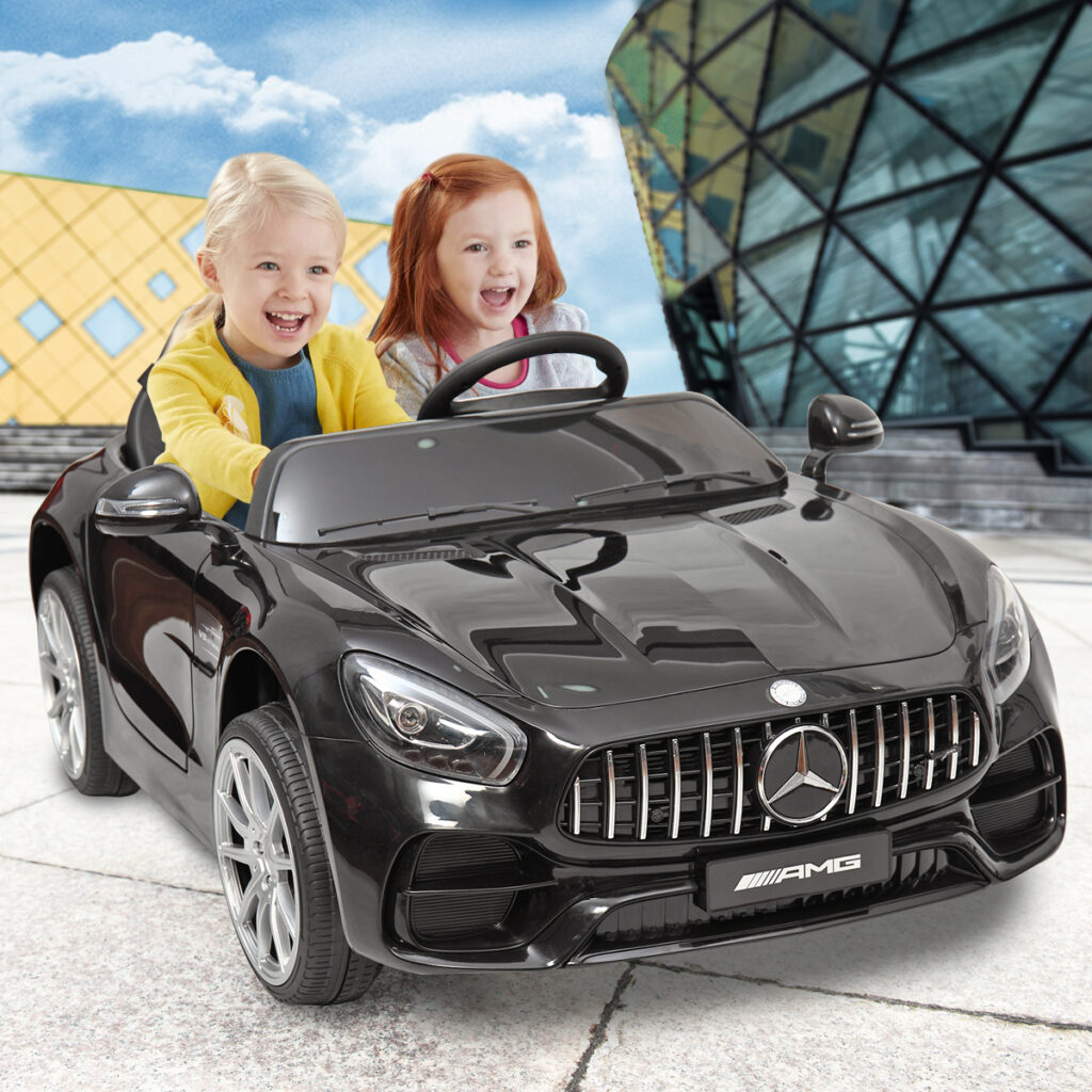 ride-on toy encourages kids to exlore the world